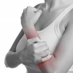 Боль в костях рук: причины